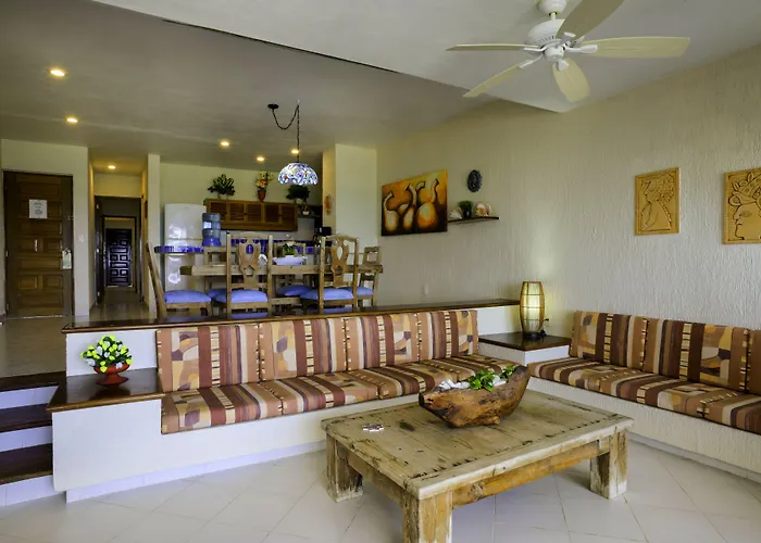 Hotel Aquatech Derosa Akumal