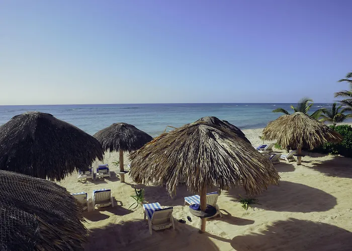 Aquatech Derosa Akumal